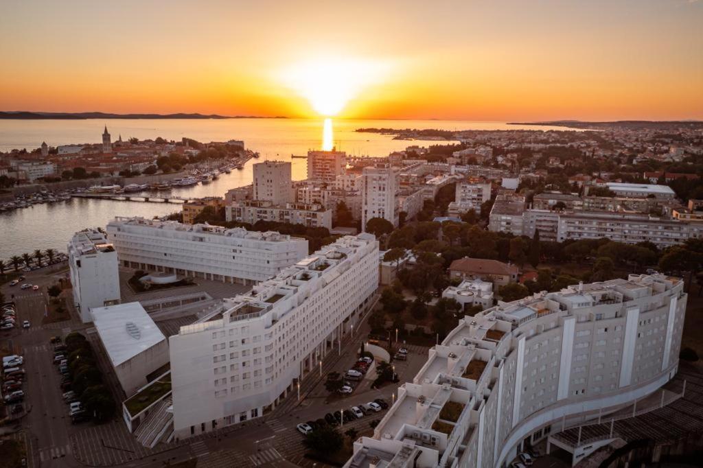 Apartment Cosmopolitan Zadar Bagian luar foto